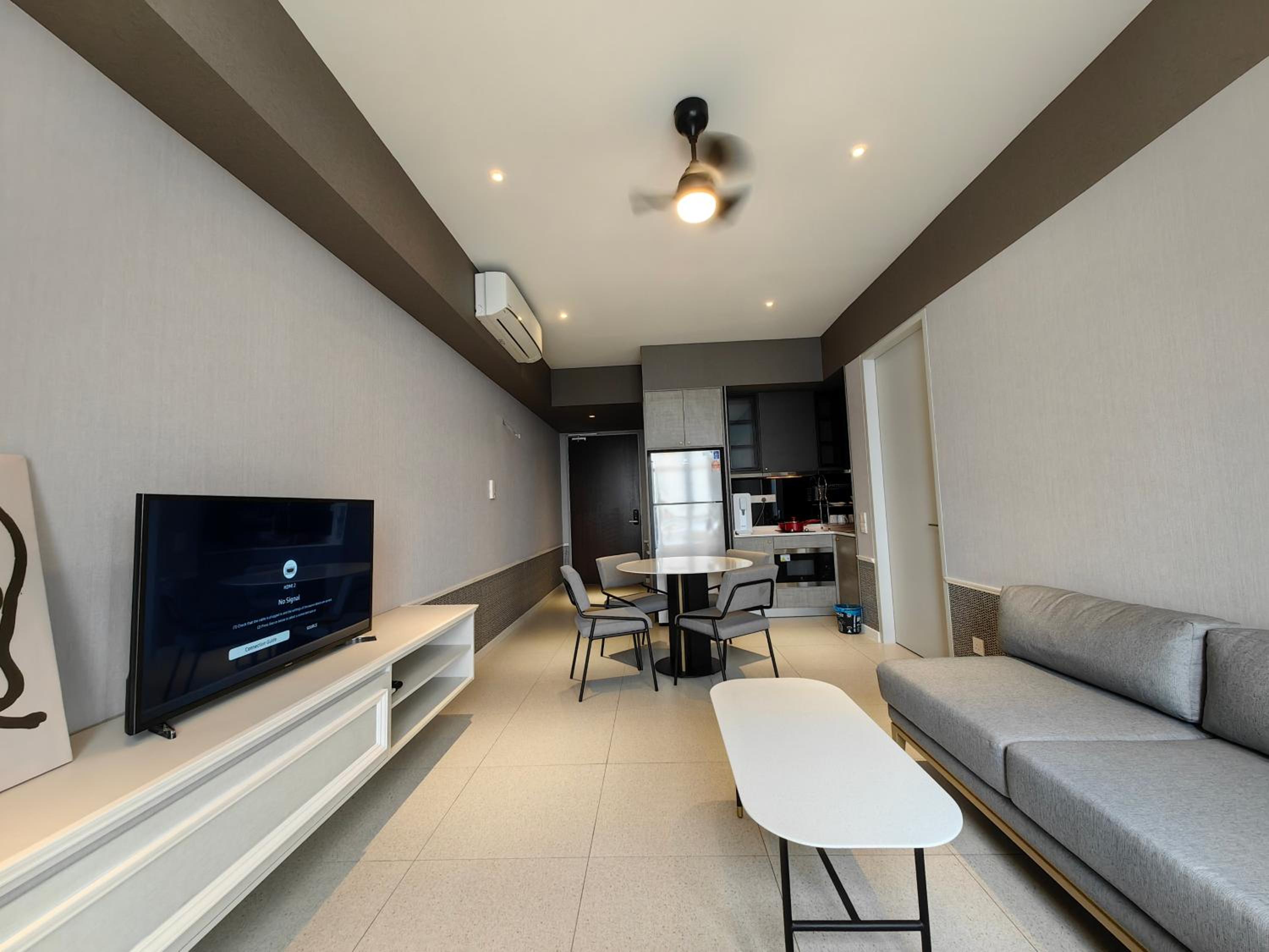 Millerz Square by Rverse Suite