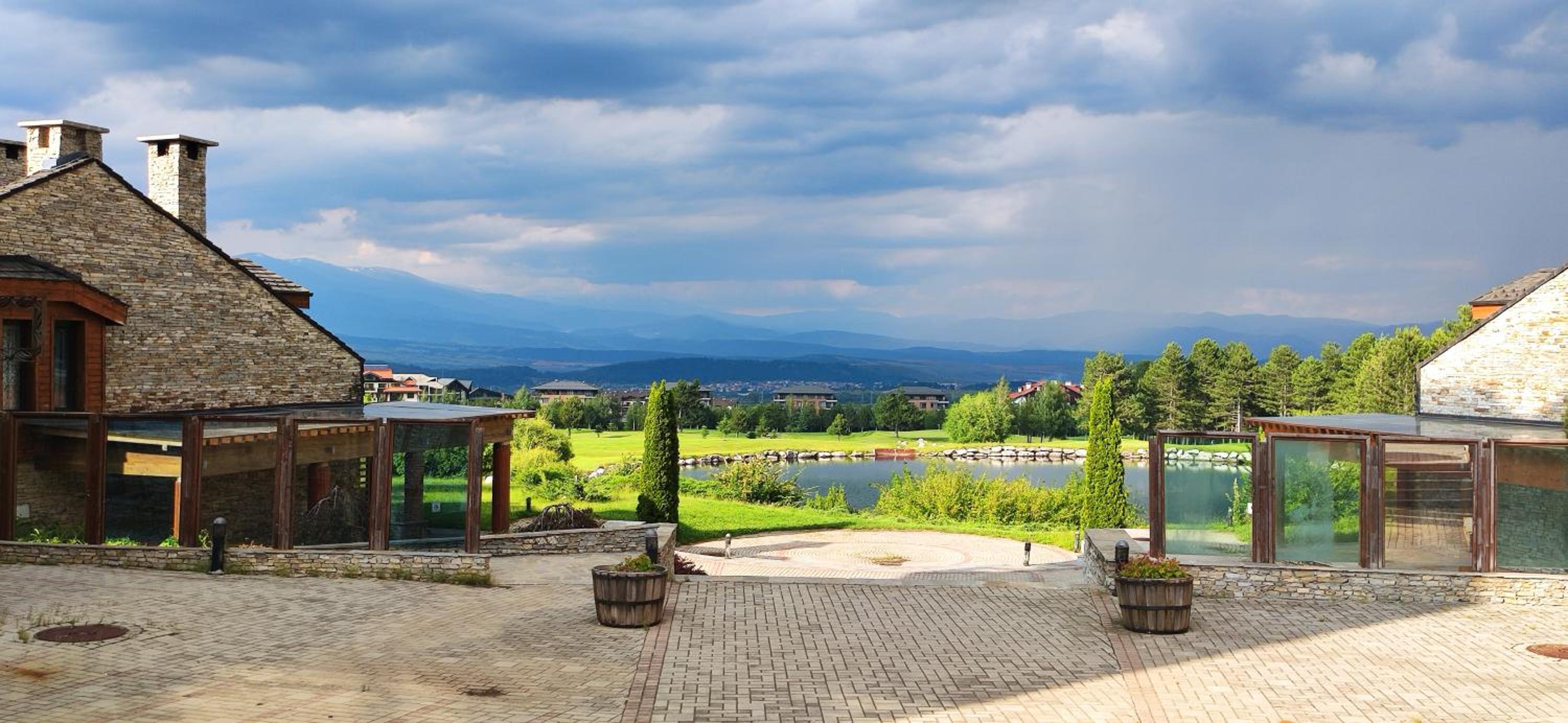 Bansko Pirin Golf & Country Club Blue Mountains View