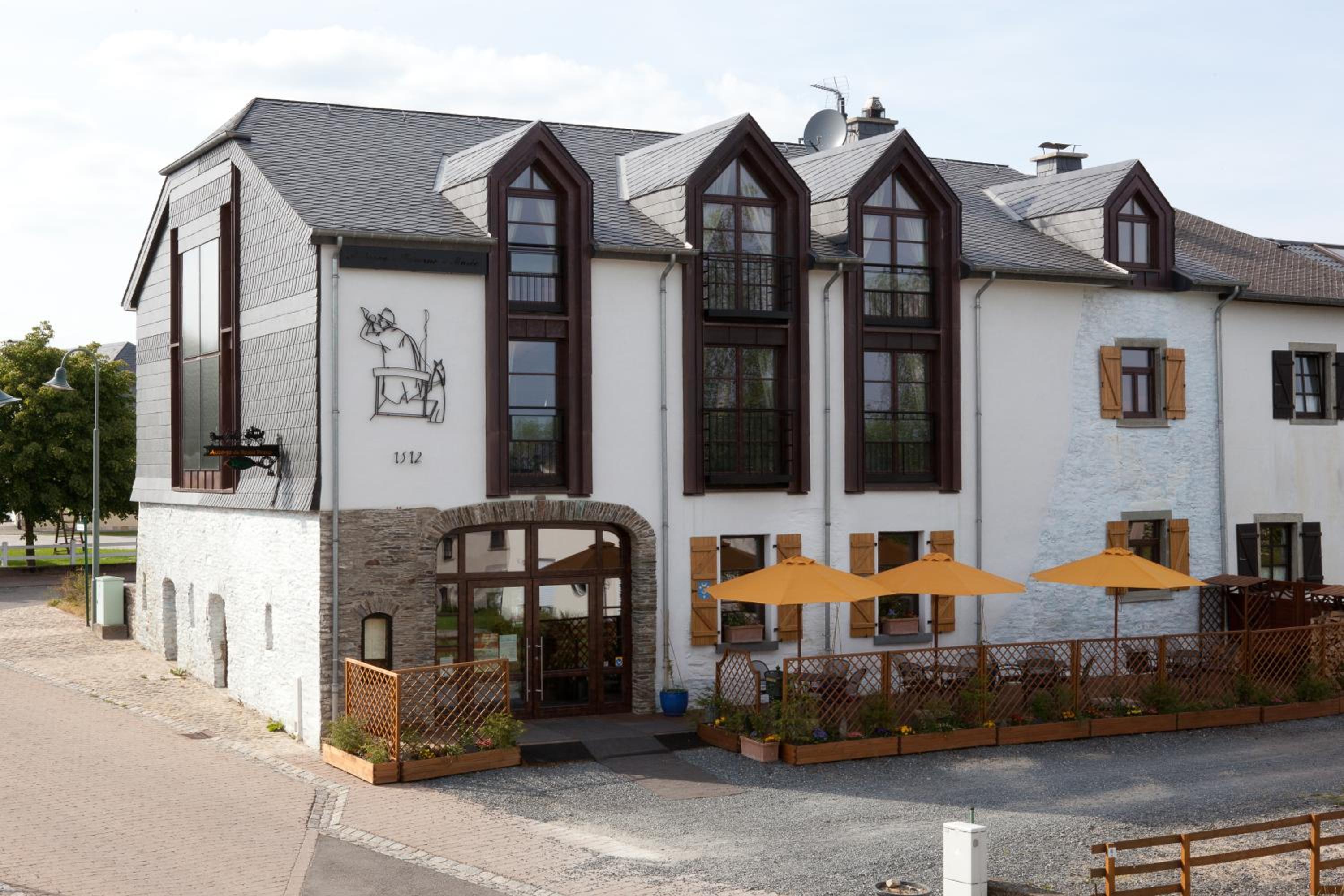 Hotel Auberge Du Relais Postal - Image 1