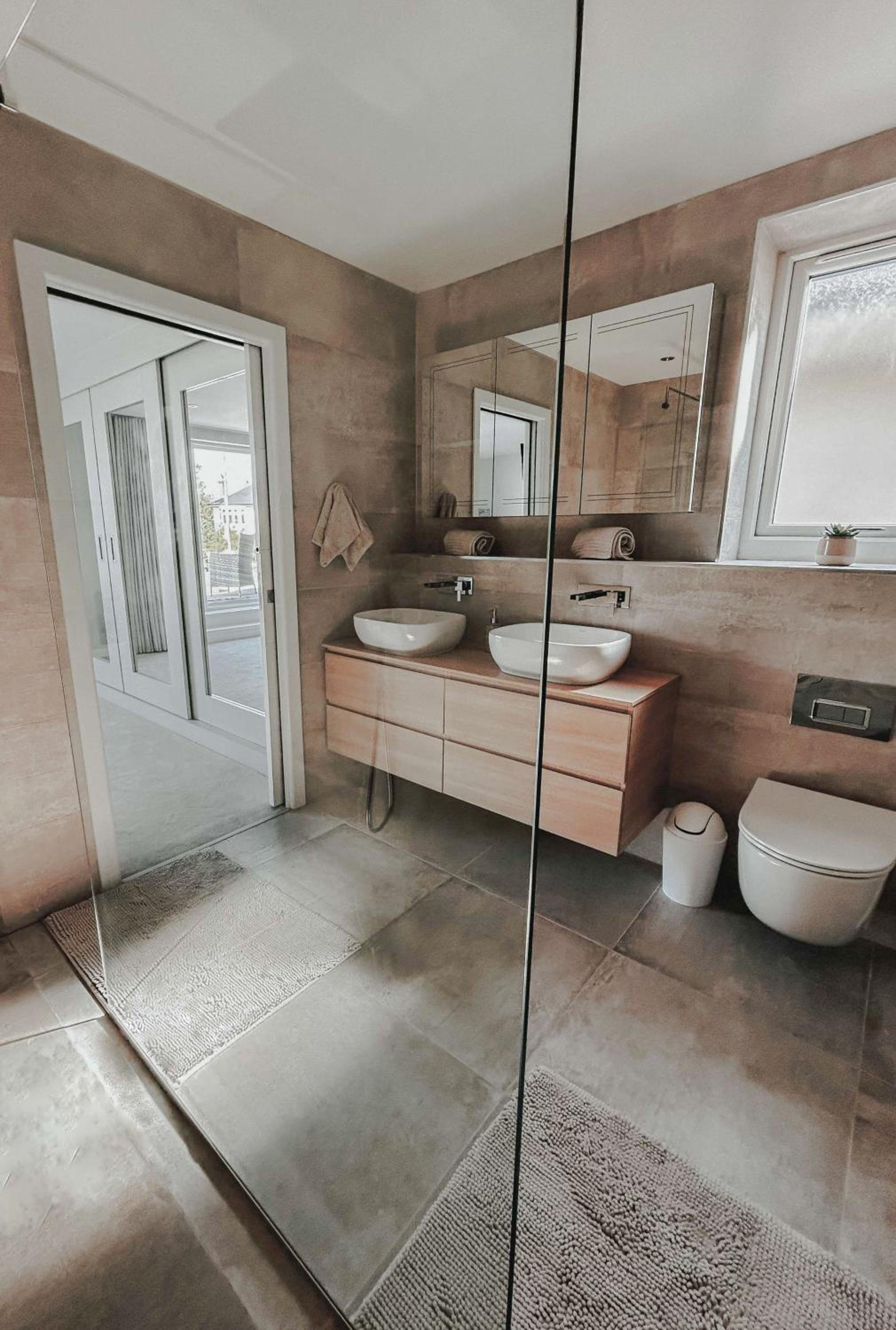 Luxury home with Harbour Views in Poole