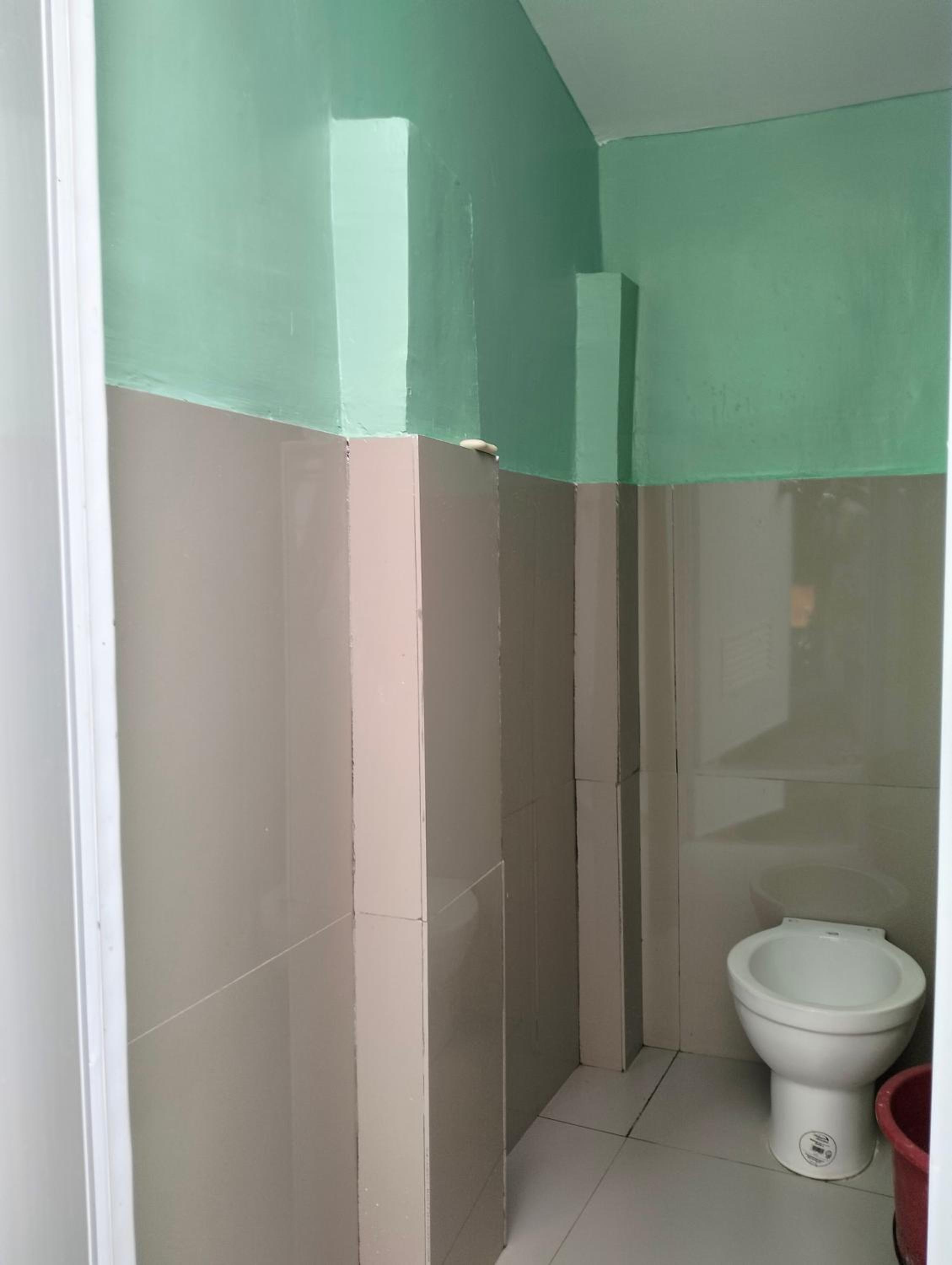 Don Pedro shared bathroom view 5