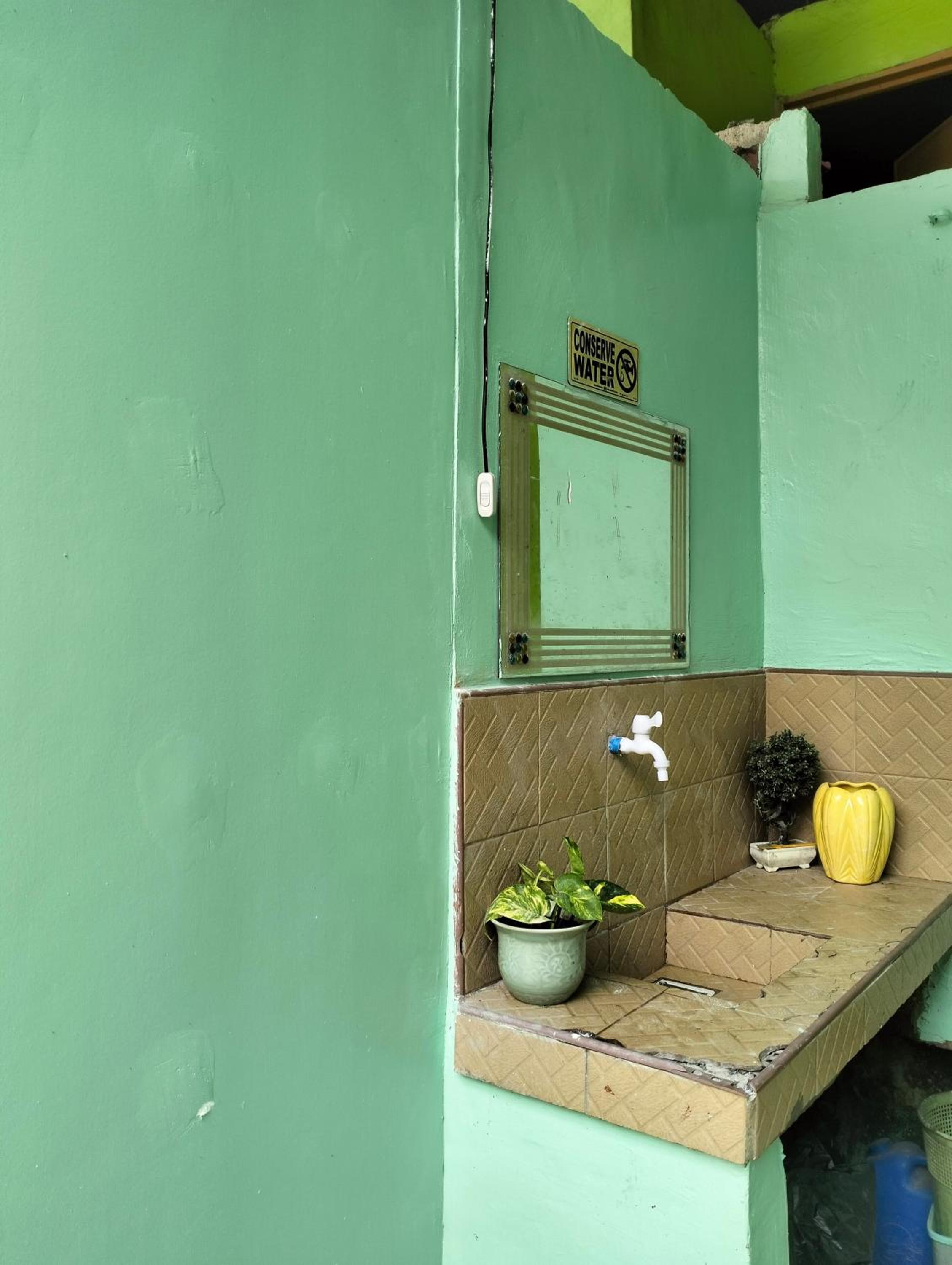 Don Pedro shared bathroom view 4