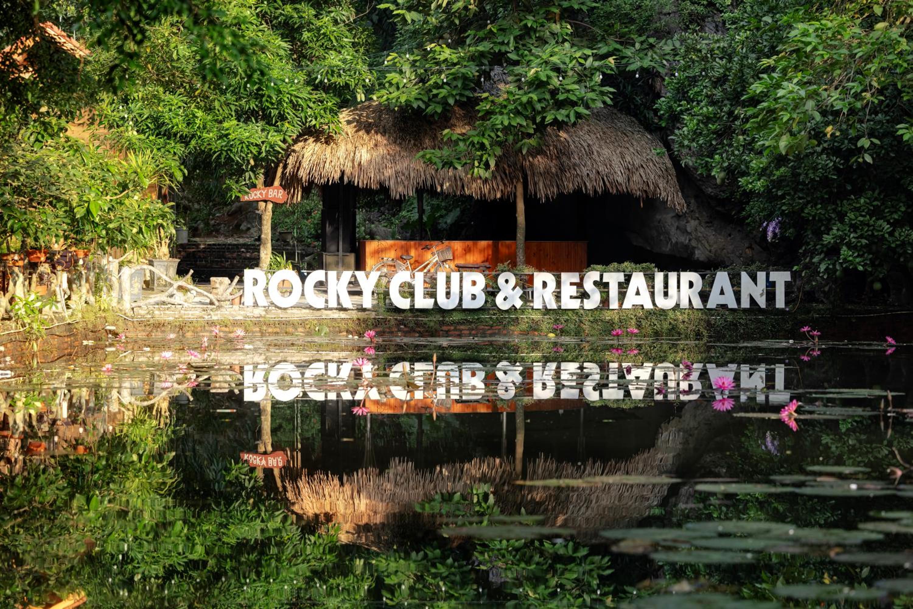 Tam Coc Rocky Bungalow