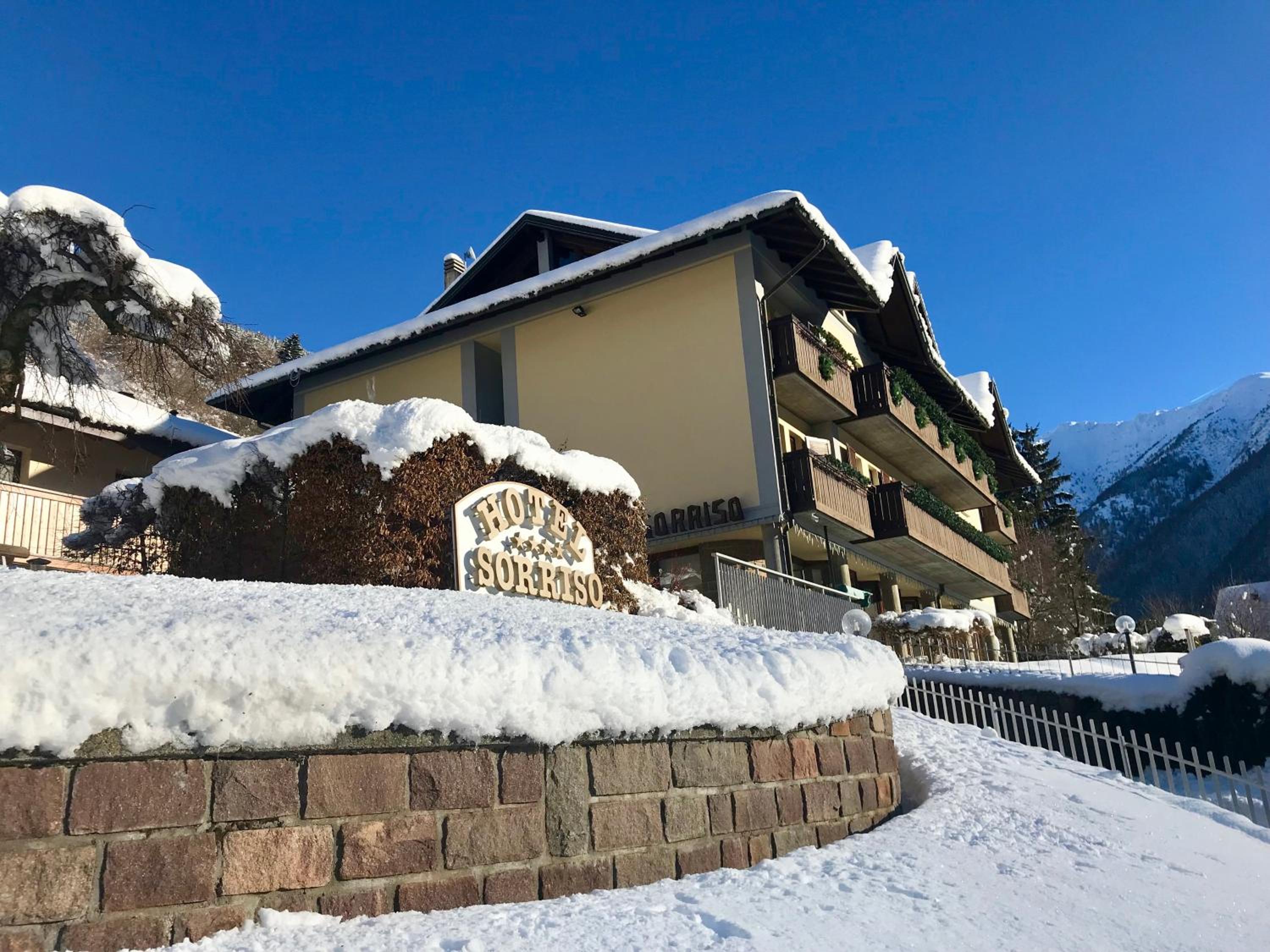 Hotel Garni Sorriso - Image 1