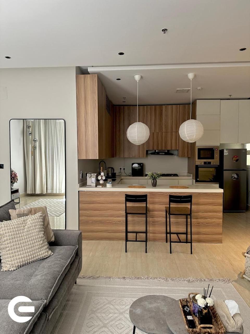 Condo in AlMalqa - Self check in