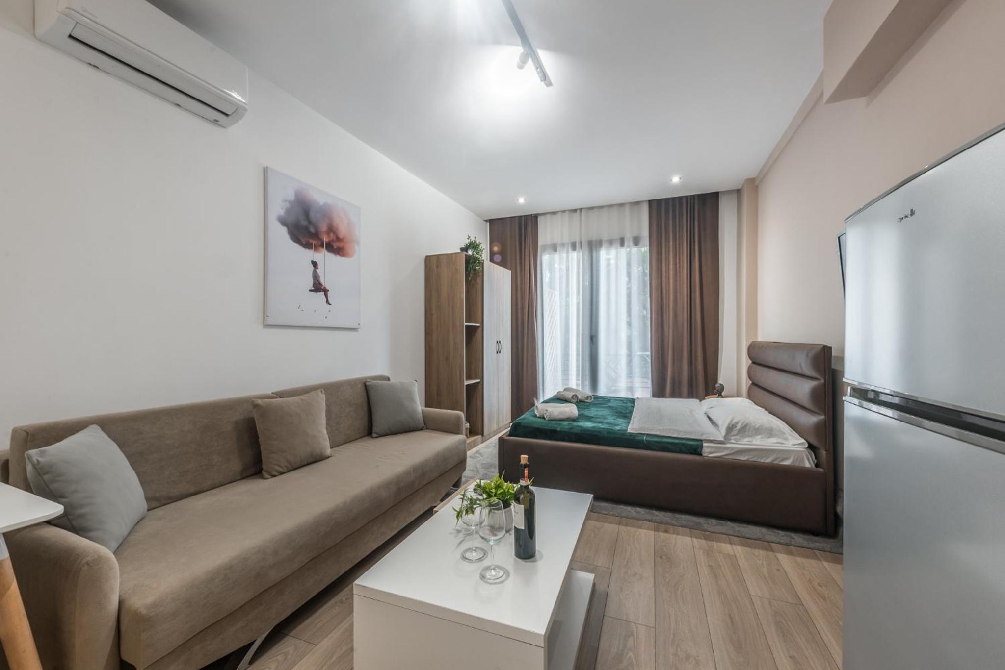 City center Studio apartment 500mbs