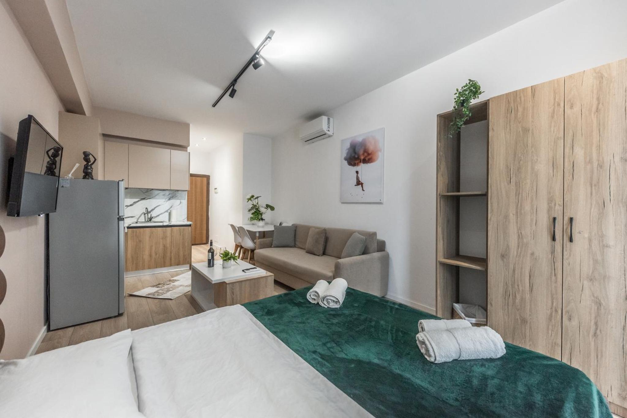 City center Studio apartment 500mbs