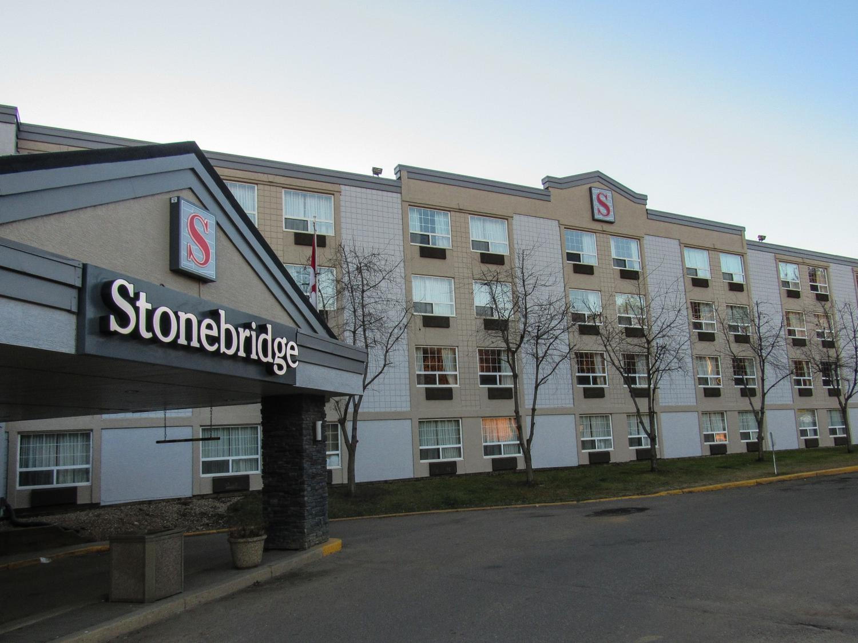 Fort Mcmurray Vacations - Stonebridge Hotel - Property Image 1