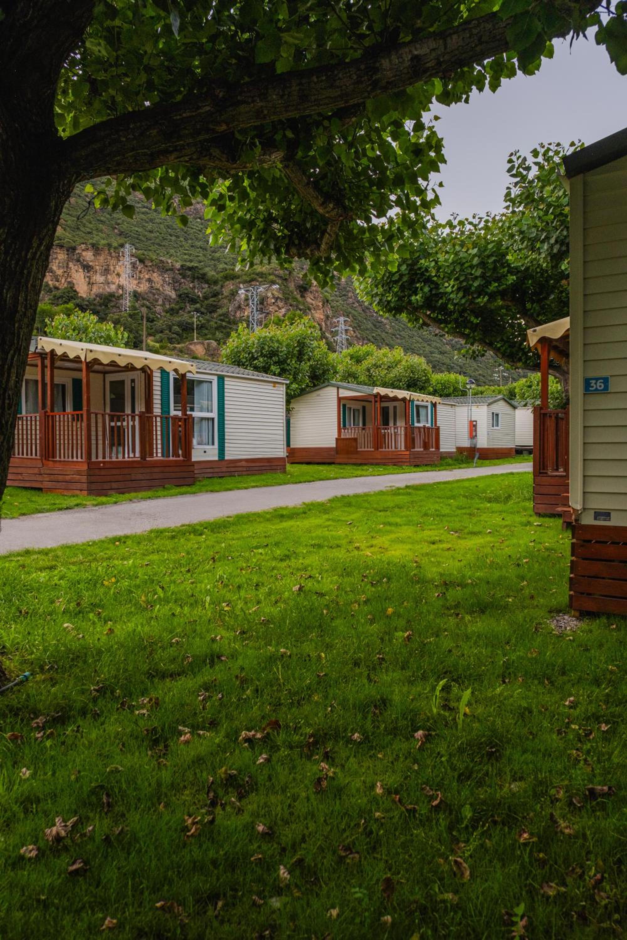 Frontera Bungalow Park