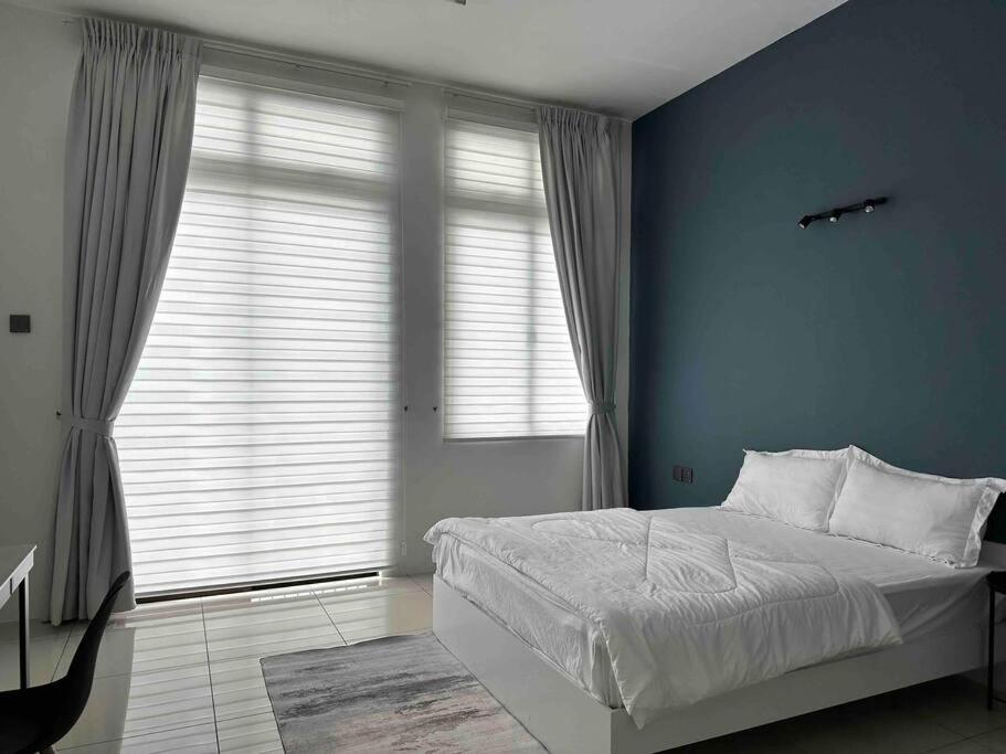 Boss Baby Cozy Holiday Home Batu Kawan