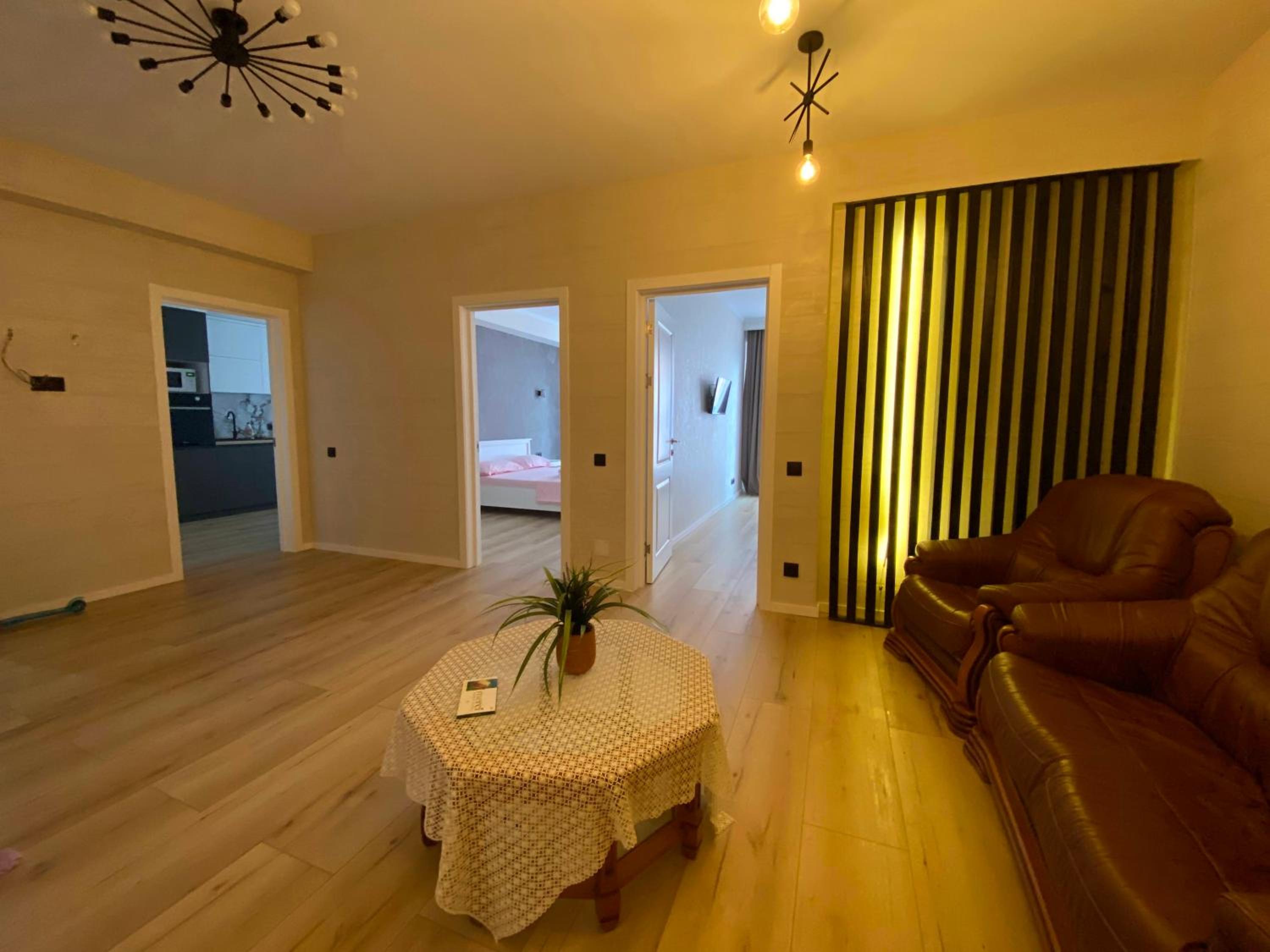 Apartament lux Chisinau view 4