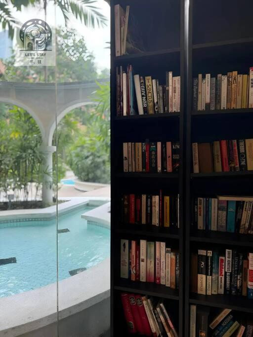 5pax warm house walking distance to Pavilion KL