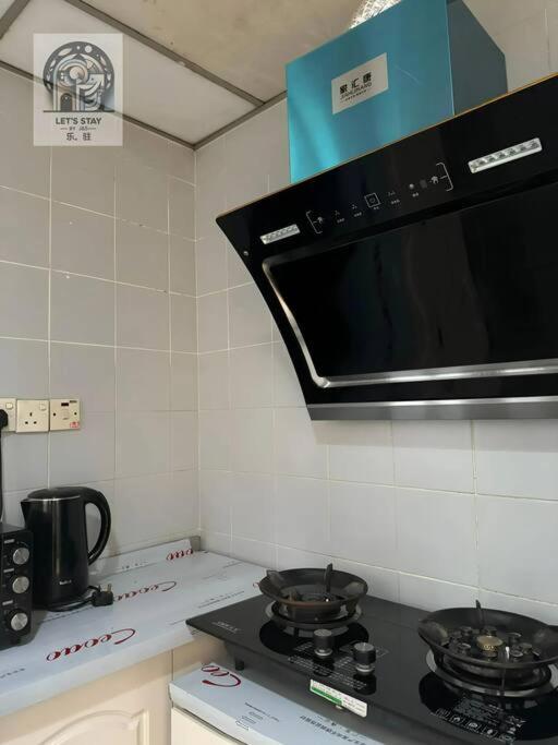5pax warm house walking distance to Pavilion KL