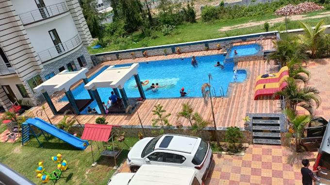 Luxurious Prince Resort view 3