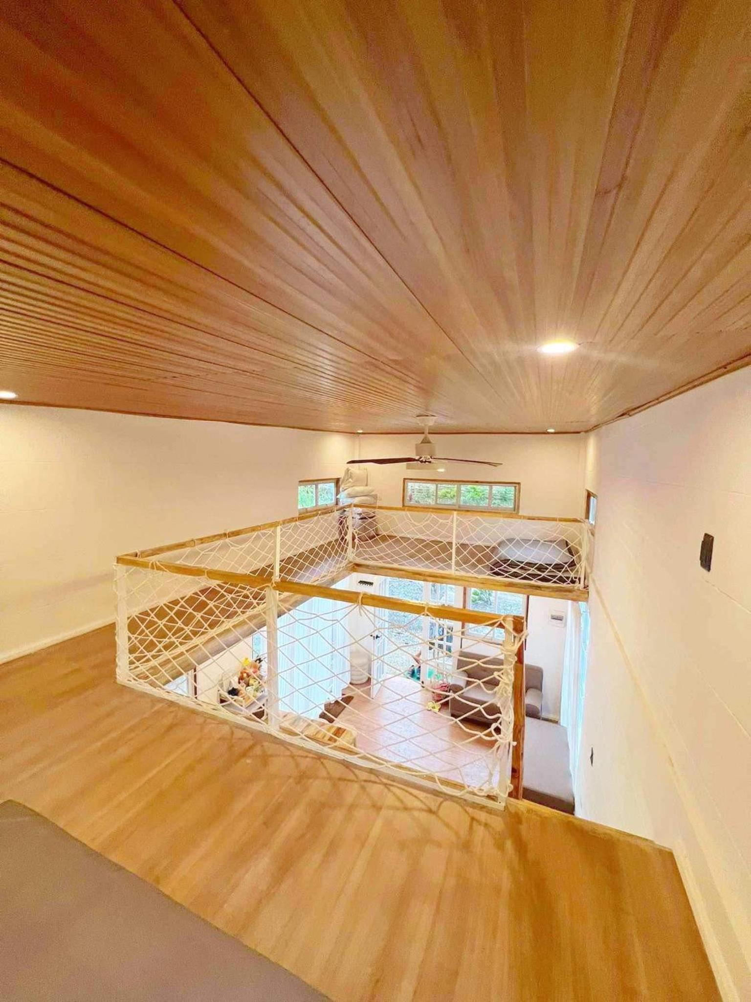 Tiny House in Dahilayan view 3