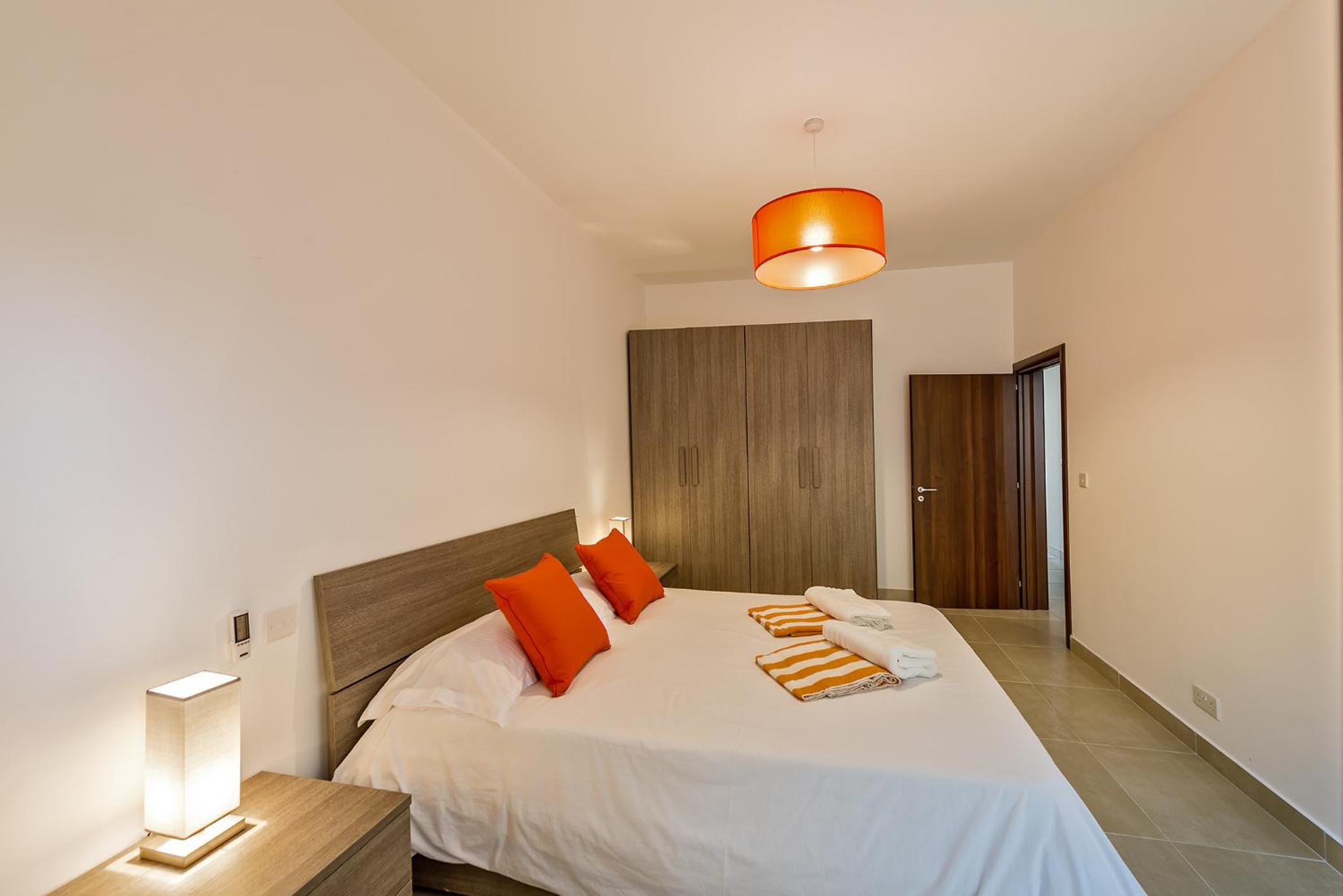 Hillock Residence Apartments
