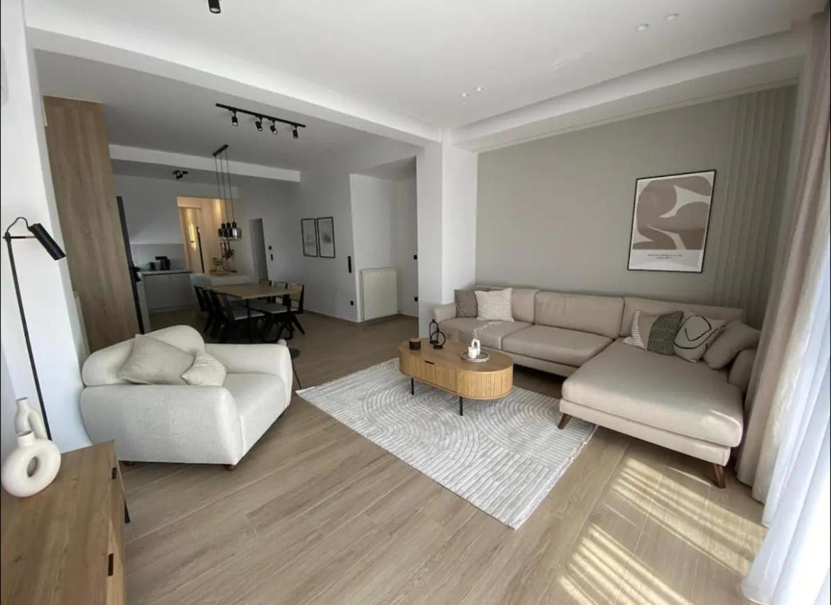 New luxury apartment in Glyfada