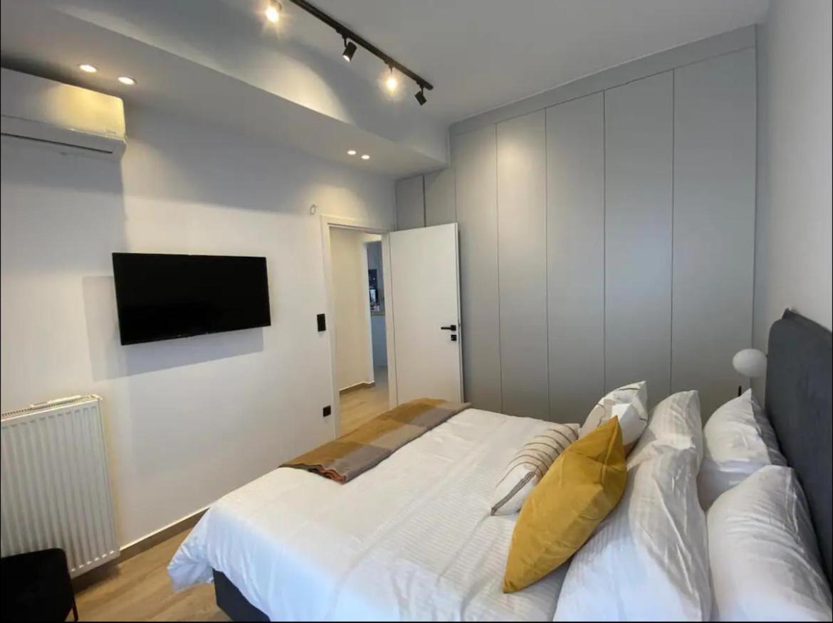 New luxury apartment in Glyfada