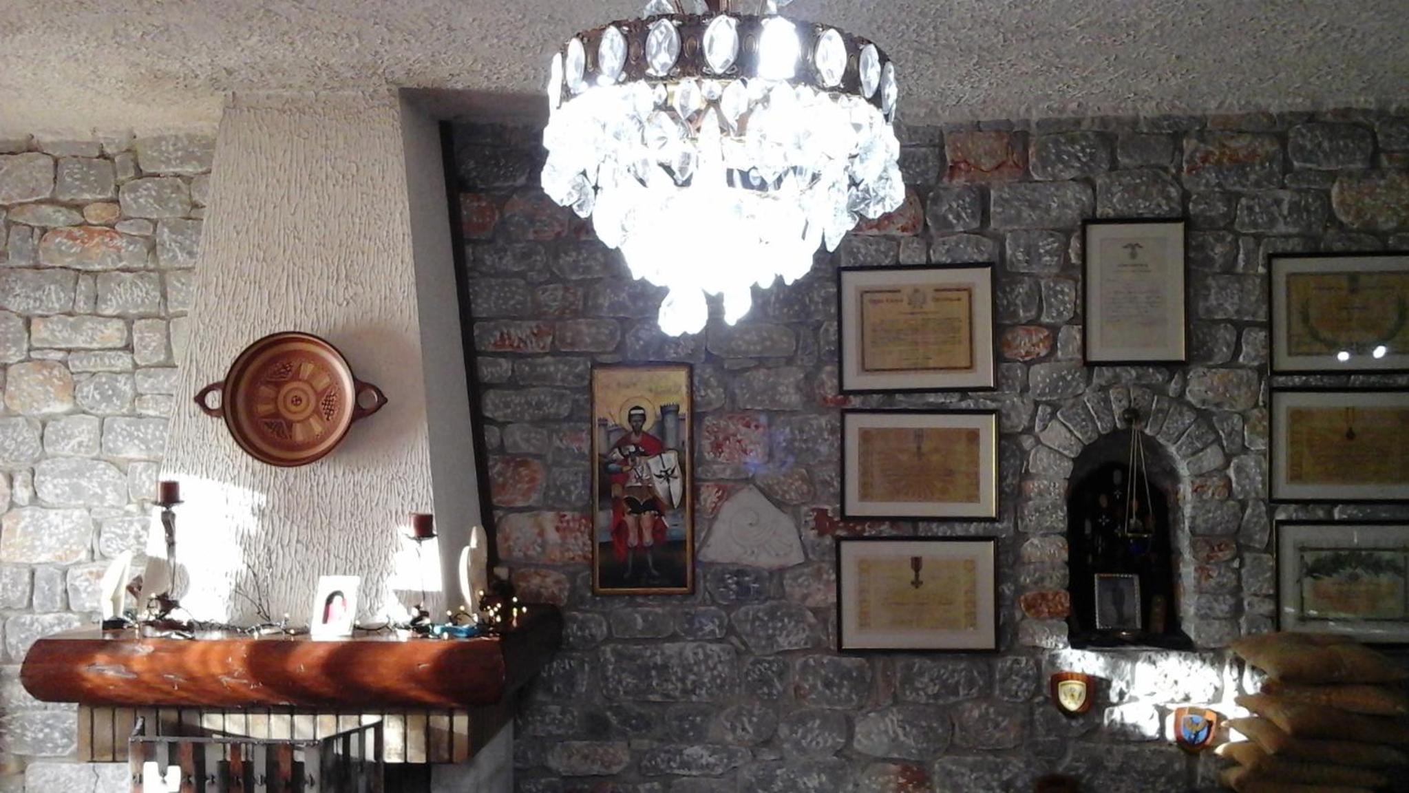 Photo 35