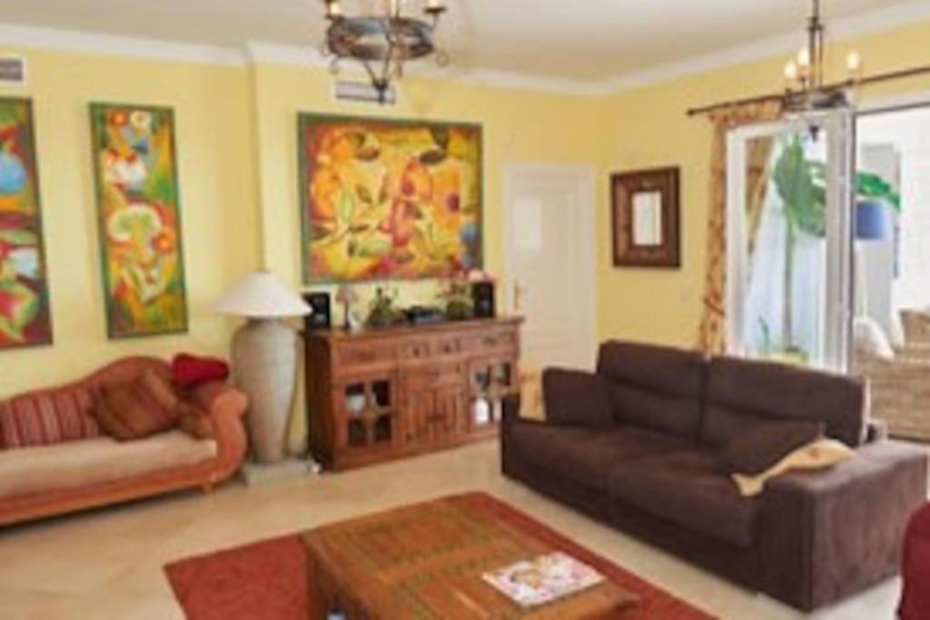 lounge