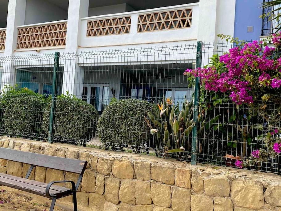 La Perla Beachfront 3 bed Apartment Casares Costa