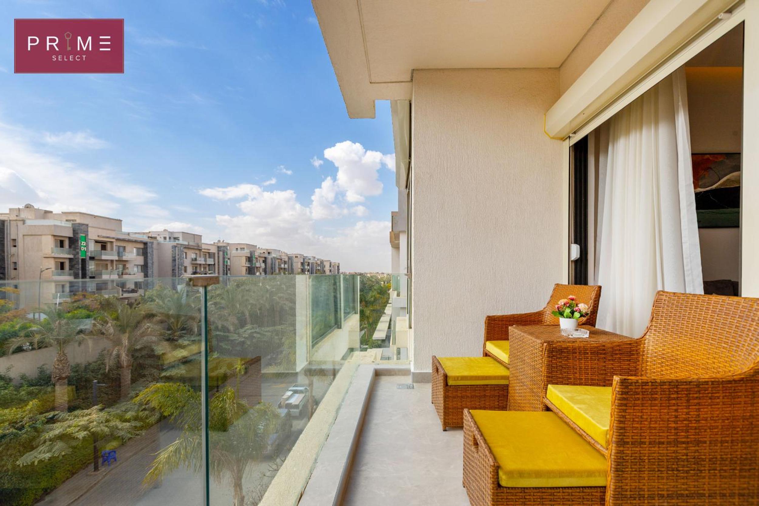 Prime Select Lake View
