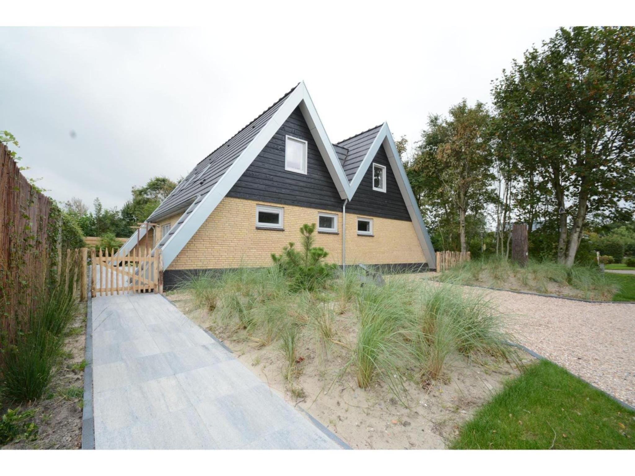 Holiday Home near Groote Keeten Beach view 4