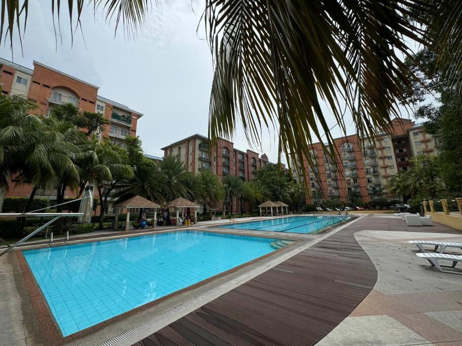 Kalizta Suites