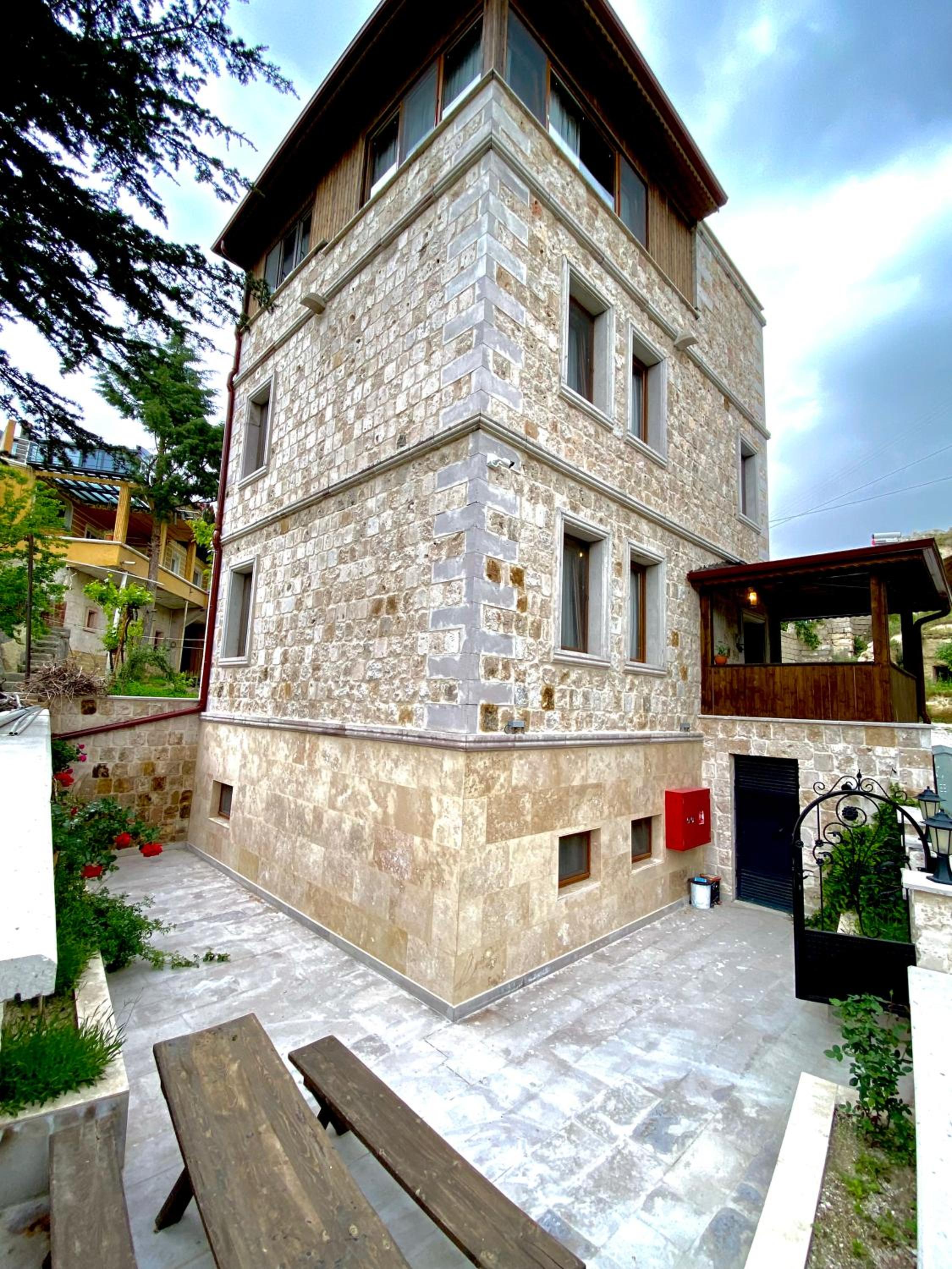 Hotel Cappalace Stone House - Image 1