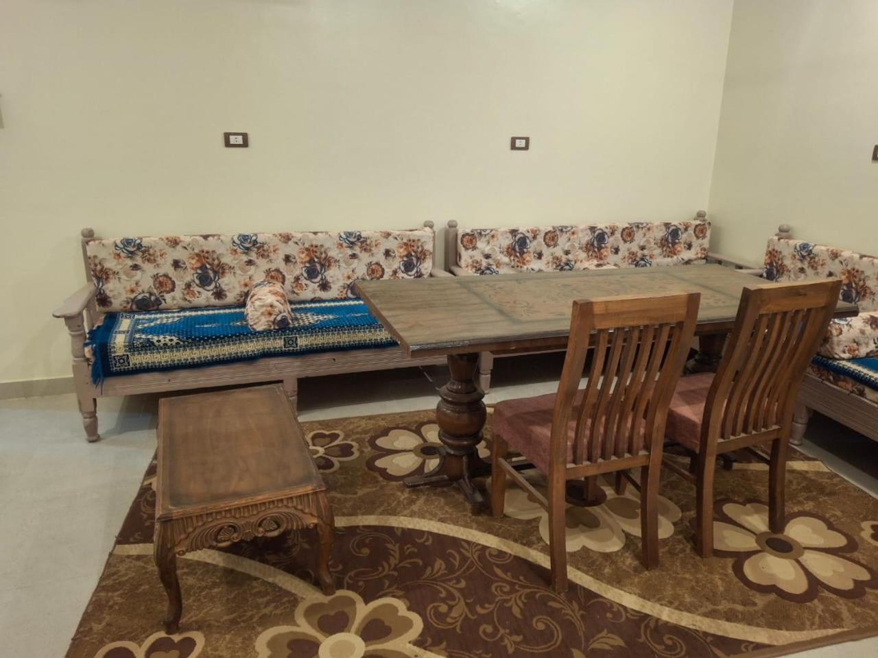 Rawan apartments