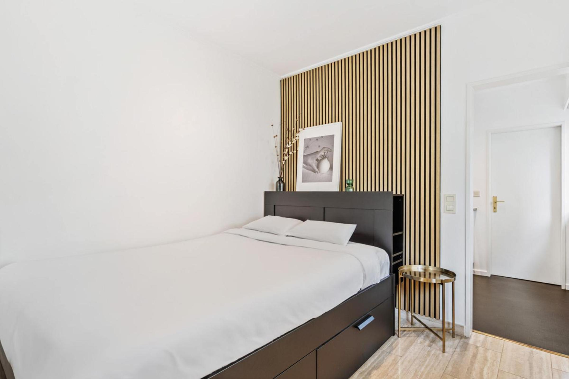Chic Limpertsberg Studio with Free Parking view 3