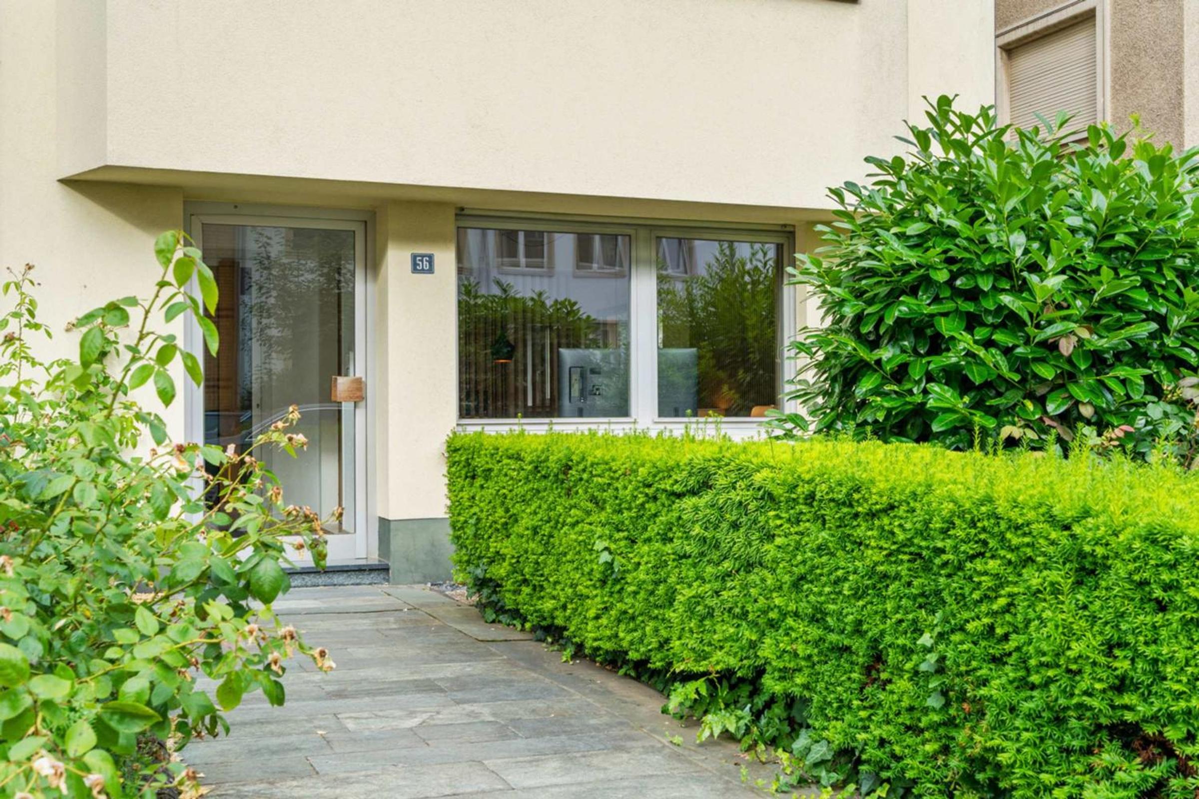 Chic Limpertsberg Studio with Free Parking view 4