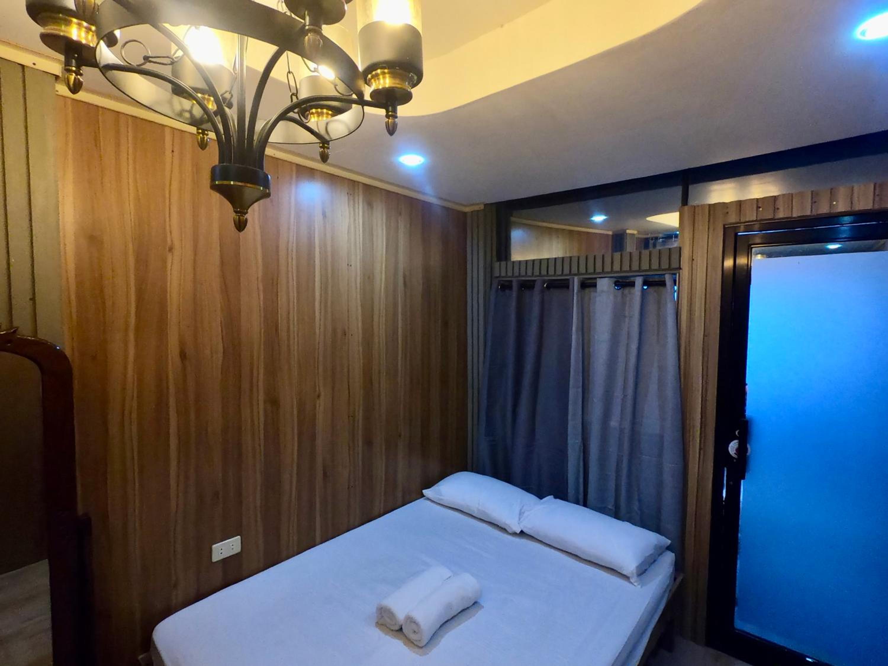 Ikhaya Budget Accommodation view 5