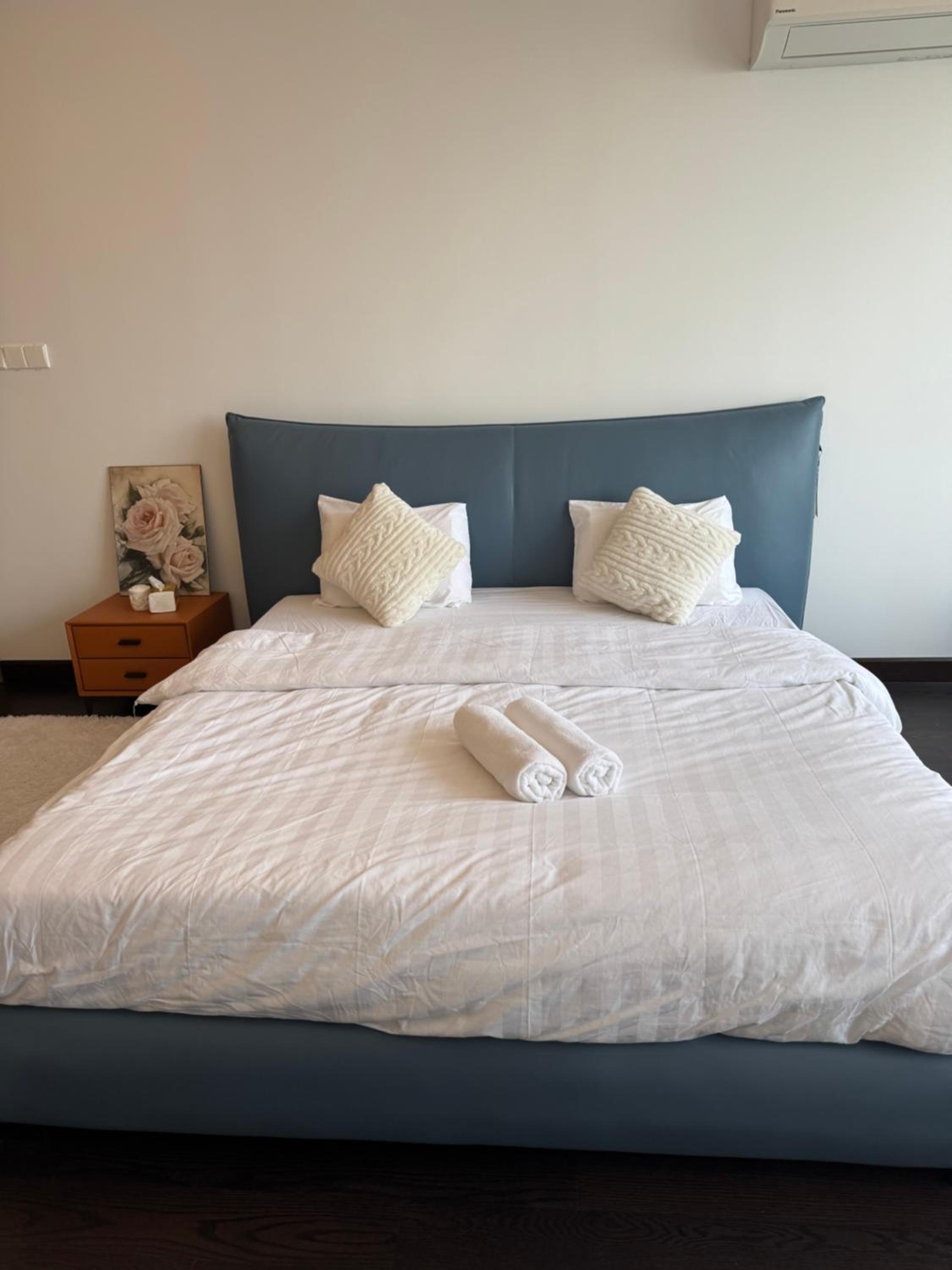 Simple Suites