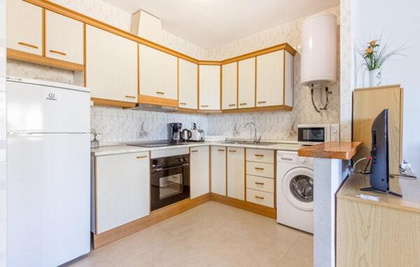 Fräsch duplex med havsutsikt