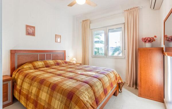 Fräsch duplex med havsutsikt