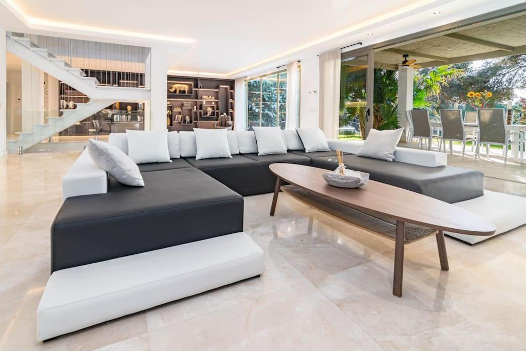 Villa Mercedes