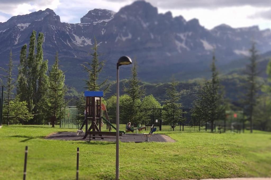 Cómodo y Soleado apartamento en Panticosa