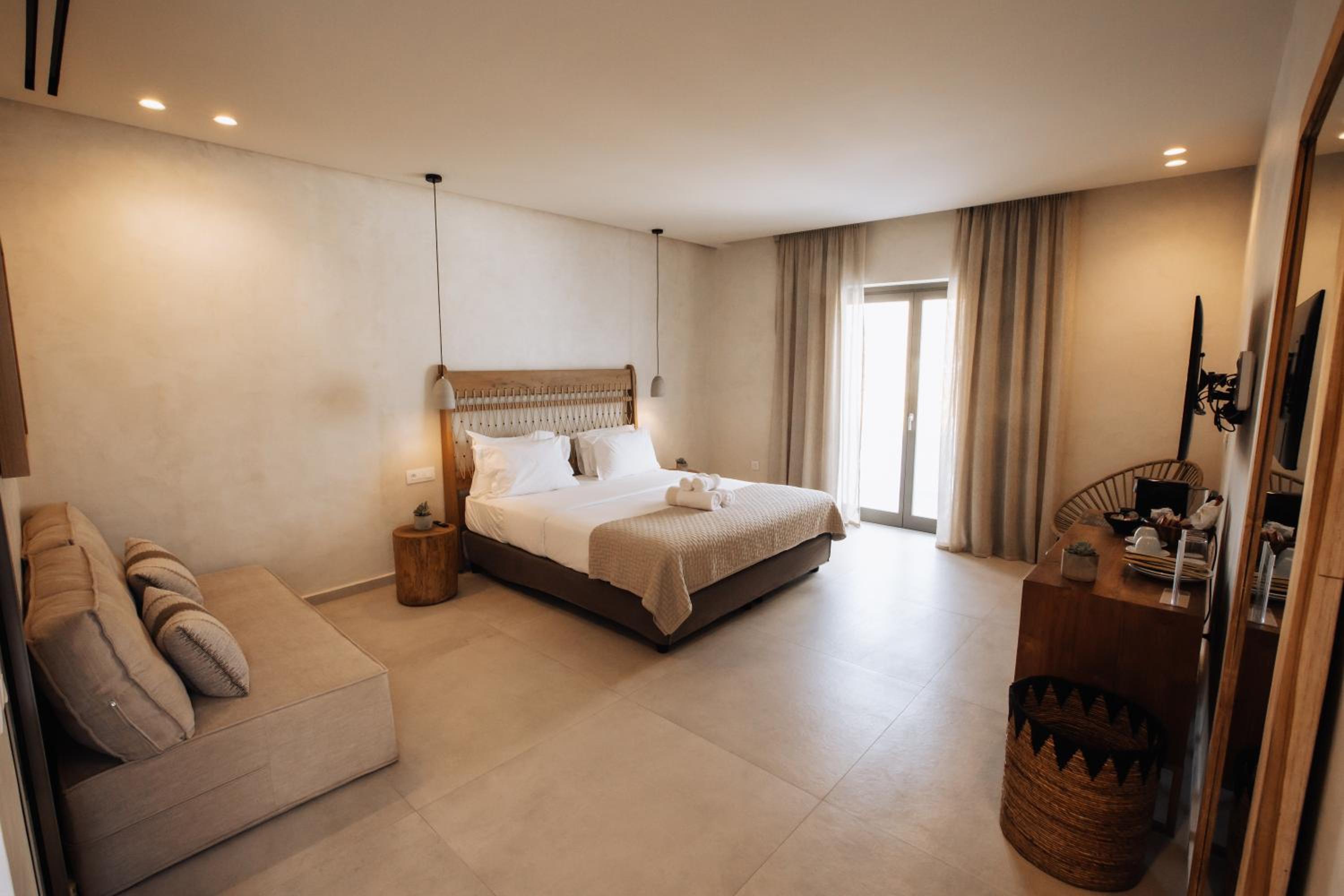Aerostay Mykonos