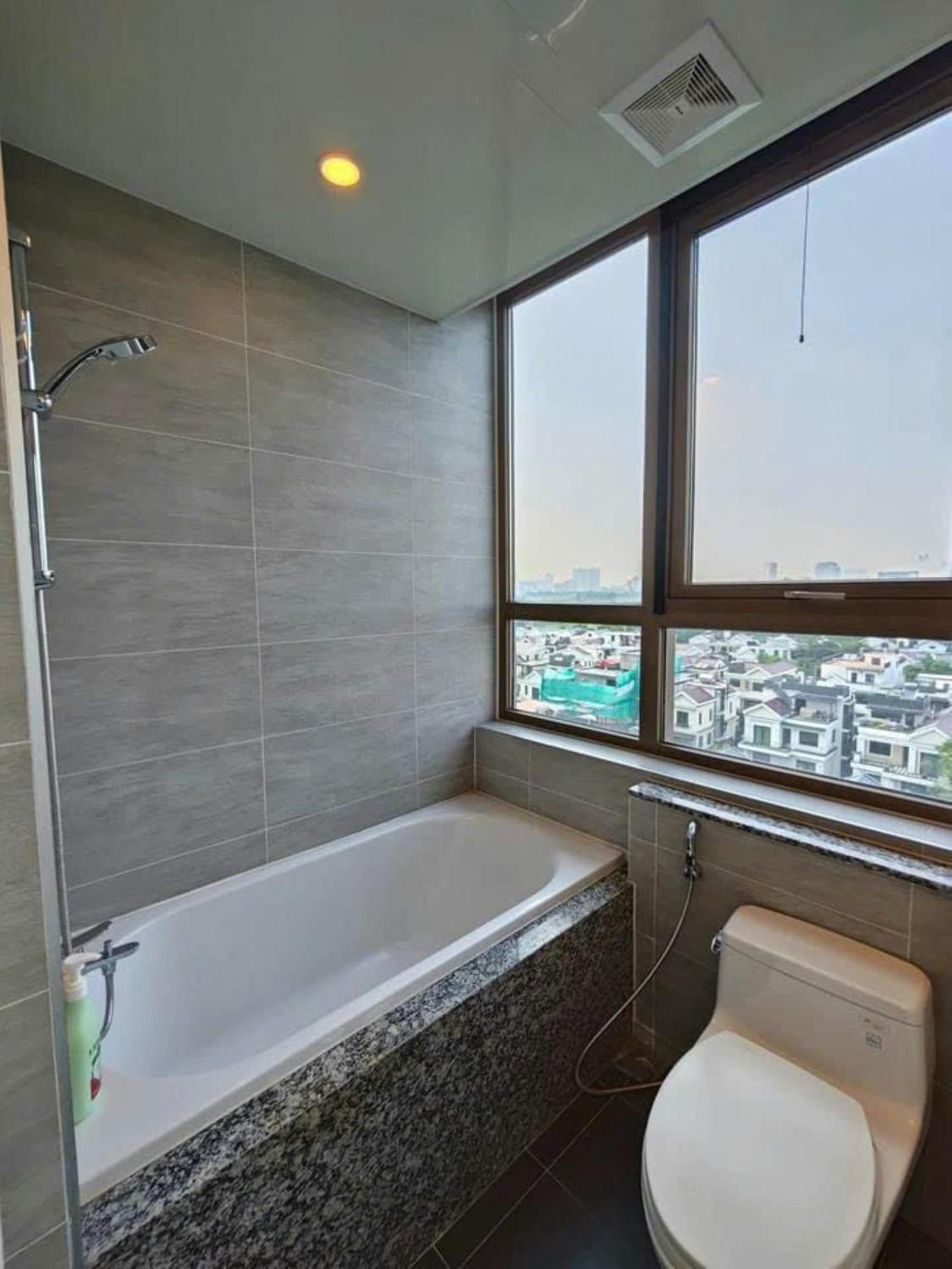 Starlake Daewoo Apartment Managed by Anstay