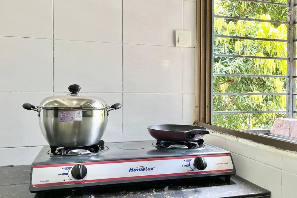 3BR Family Stay at Desa Pandan KL ready Wifi Netflix