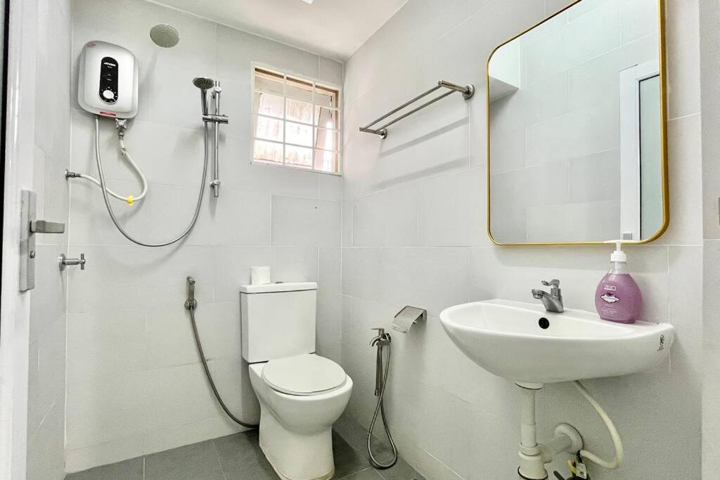 3BR Family Stay at Desa Pandan KL ready Wifi Netflix