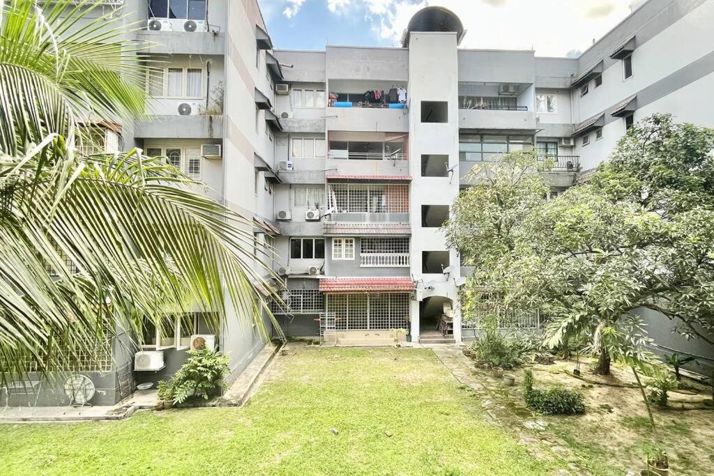 3BR Family Stay at Desa Pandan KL ready Wifi Netflix