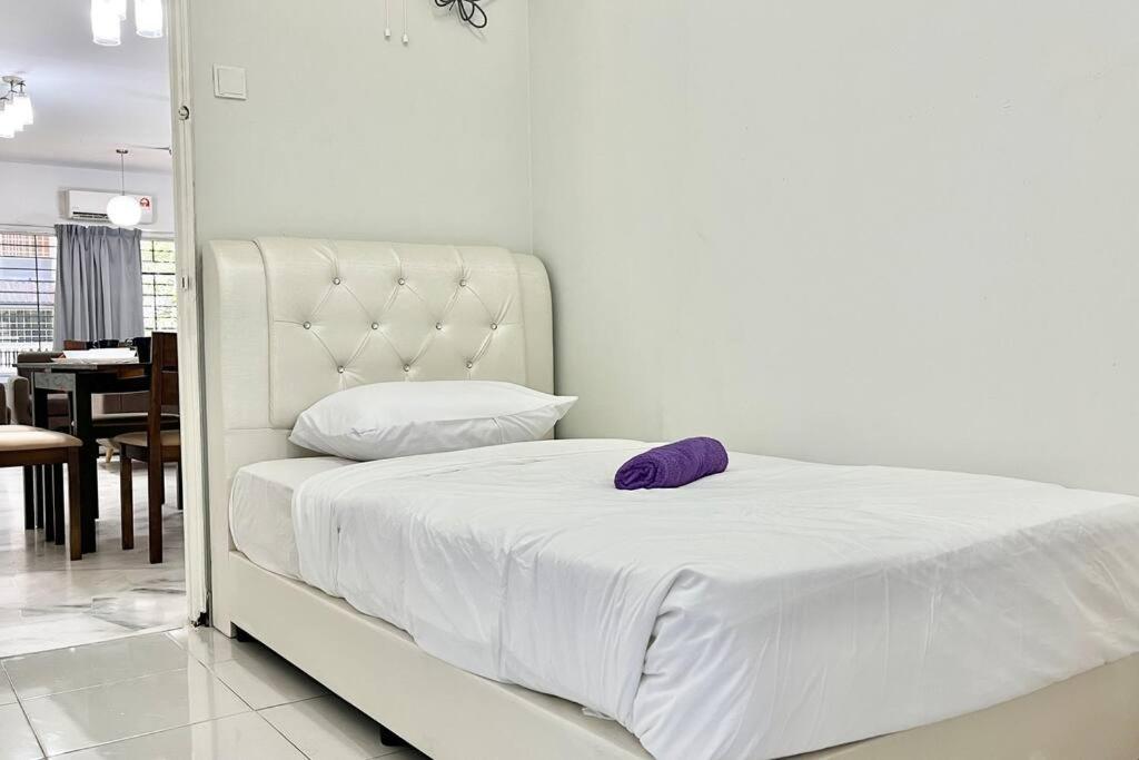 3BR Family Stay at Desa Pandan KL ready Wifi Netflix