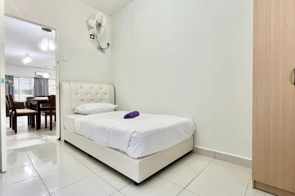 3BR Family Stay at Desa Pandan KL ready Wifi Netflix
