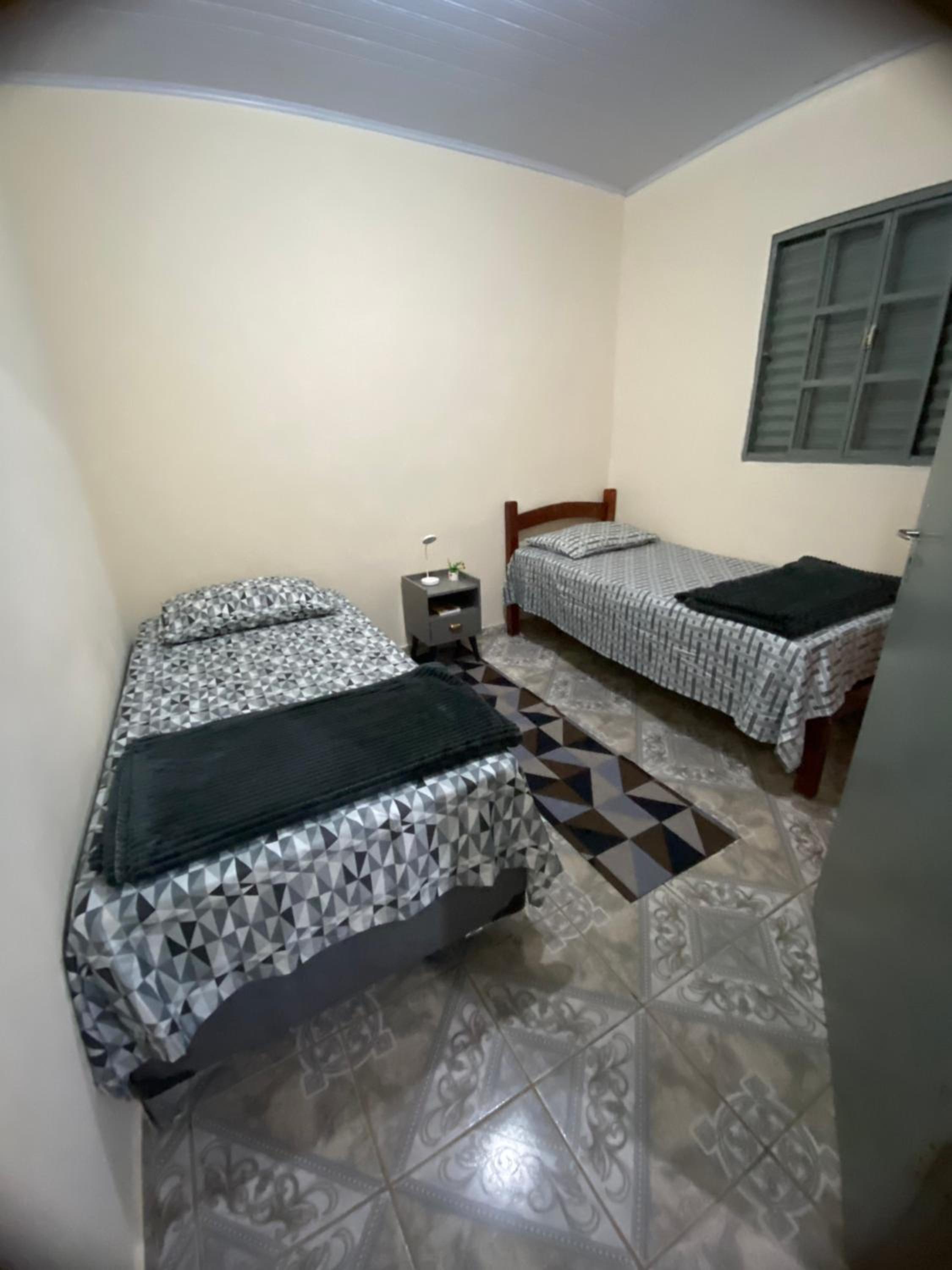 Recanto da Alegria - Casa em Cunha com Jacuzzi,Piscina,Rede,Churrasqueira,Lareira,Deck, Banco de coração