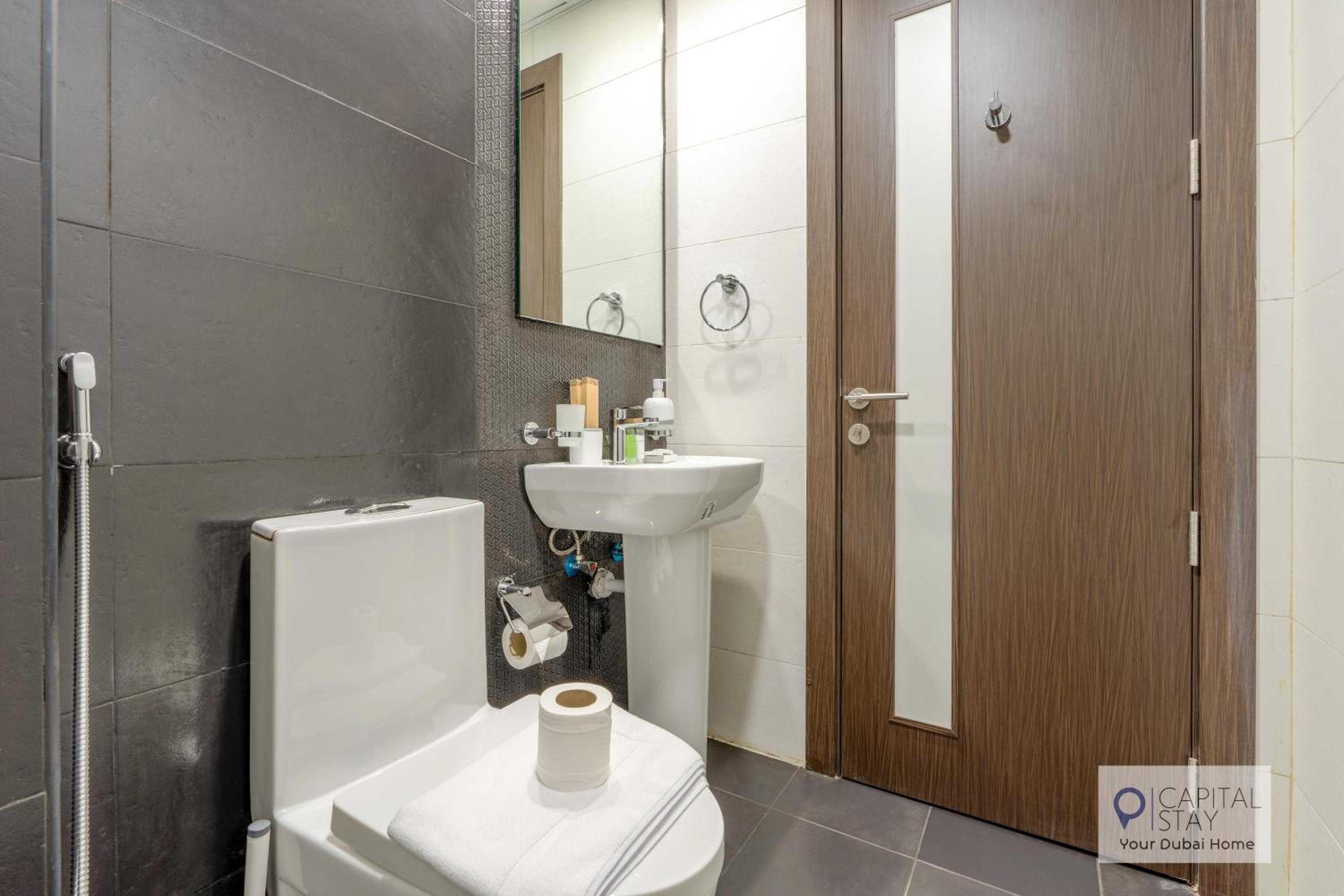 Capital Stay - Cozy Studio in Liwan Dubai