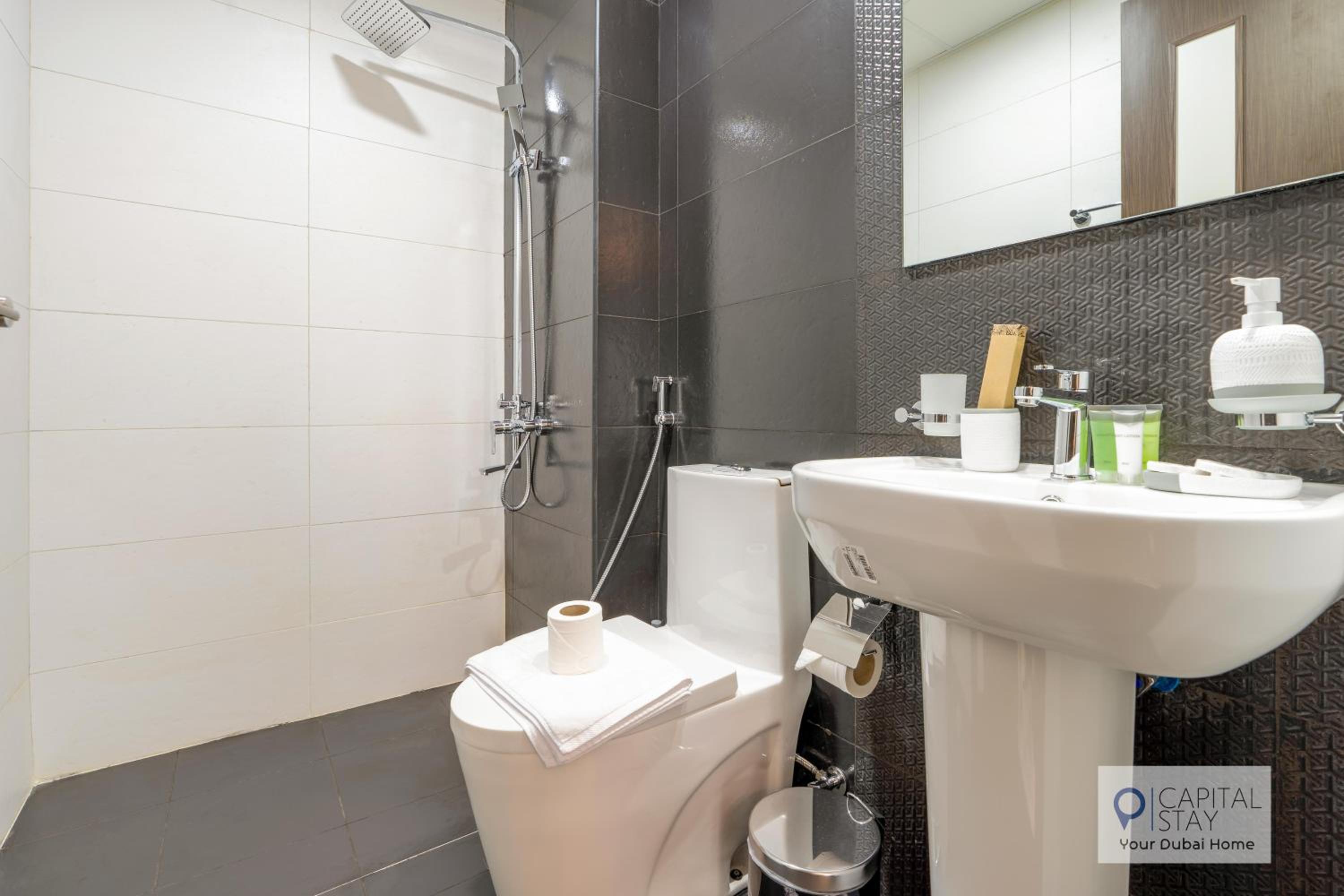 Capital Stay - Cozy Studio in Liwan Dubai