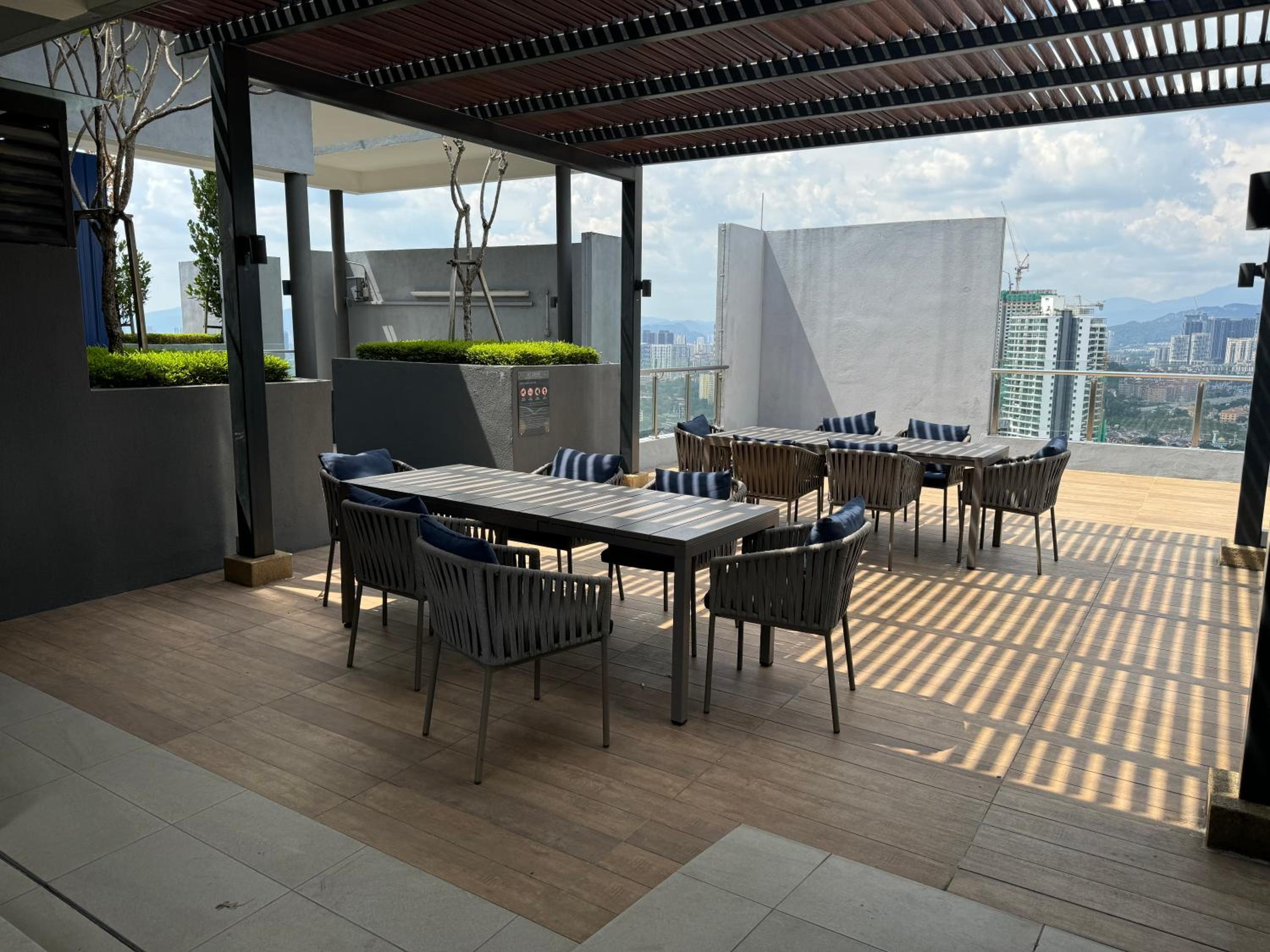 KL City Nue Suites Entire Condo 2R2B 3 plus 1 guests