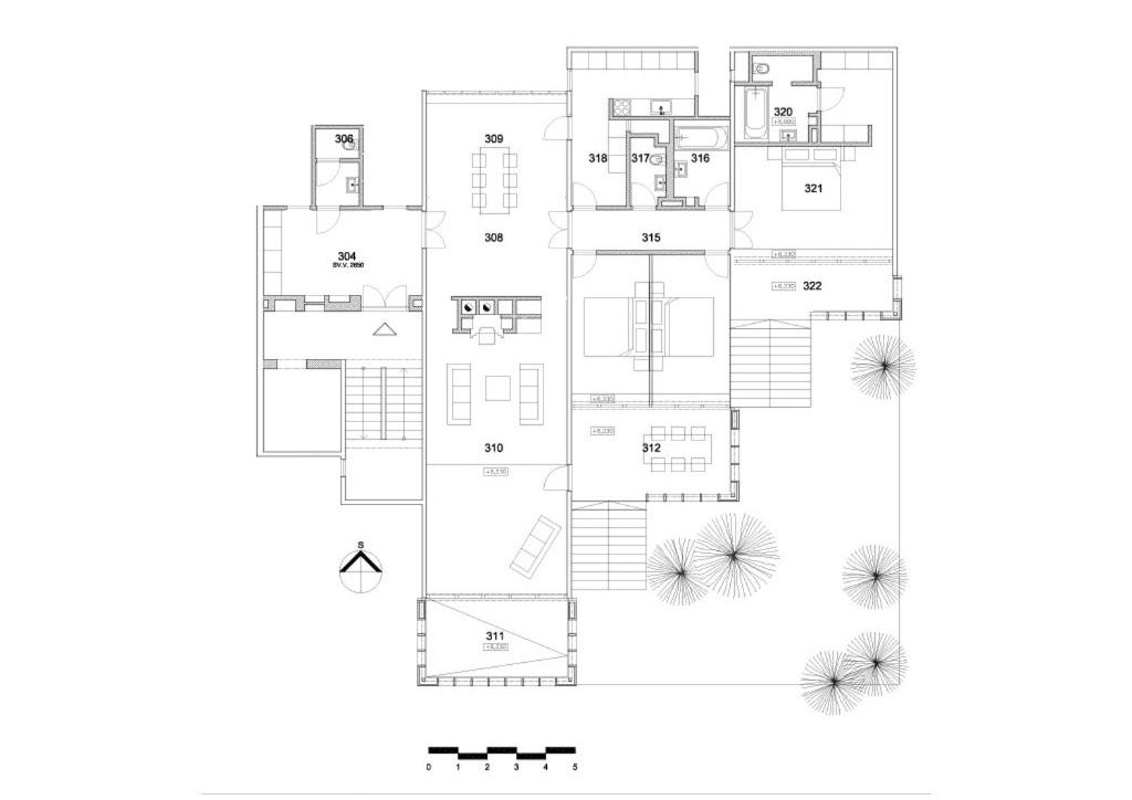 ViDa Prostorný 220 m2 3BR Apartmán s Krbem a Zahradou, Ideální pro Rodiny